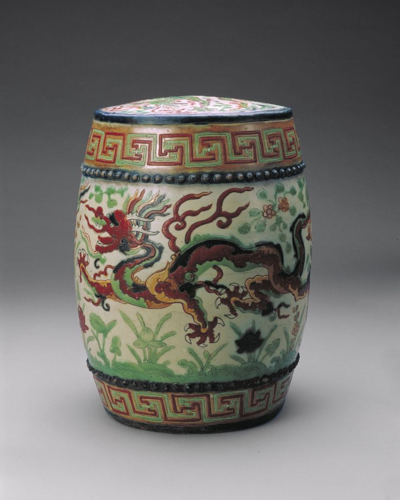 图片[1]-Five-colored dragon embroidered pier with lotus pond pattern-China Archive